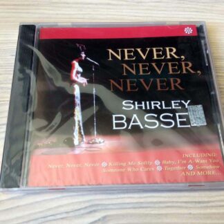 CD Shirley Bassey - Never, Never, Never (Ed. Chile, 2004)